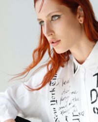 camicia GIOVANNA GUGLIELMI con scritte a mano - immagine 2