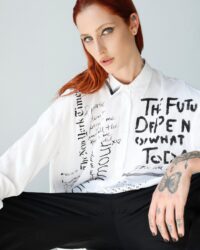 camicia GIOVANNA GUGLIELMI con scritte a mano - immagine 4