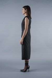 Abito PHISIQUE DU ROLE in grisaglia abbottonato dietro - immagine 3