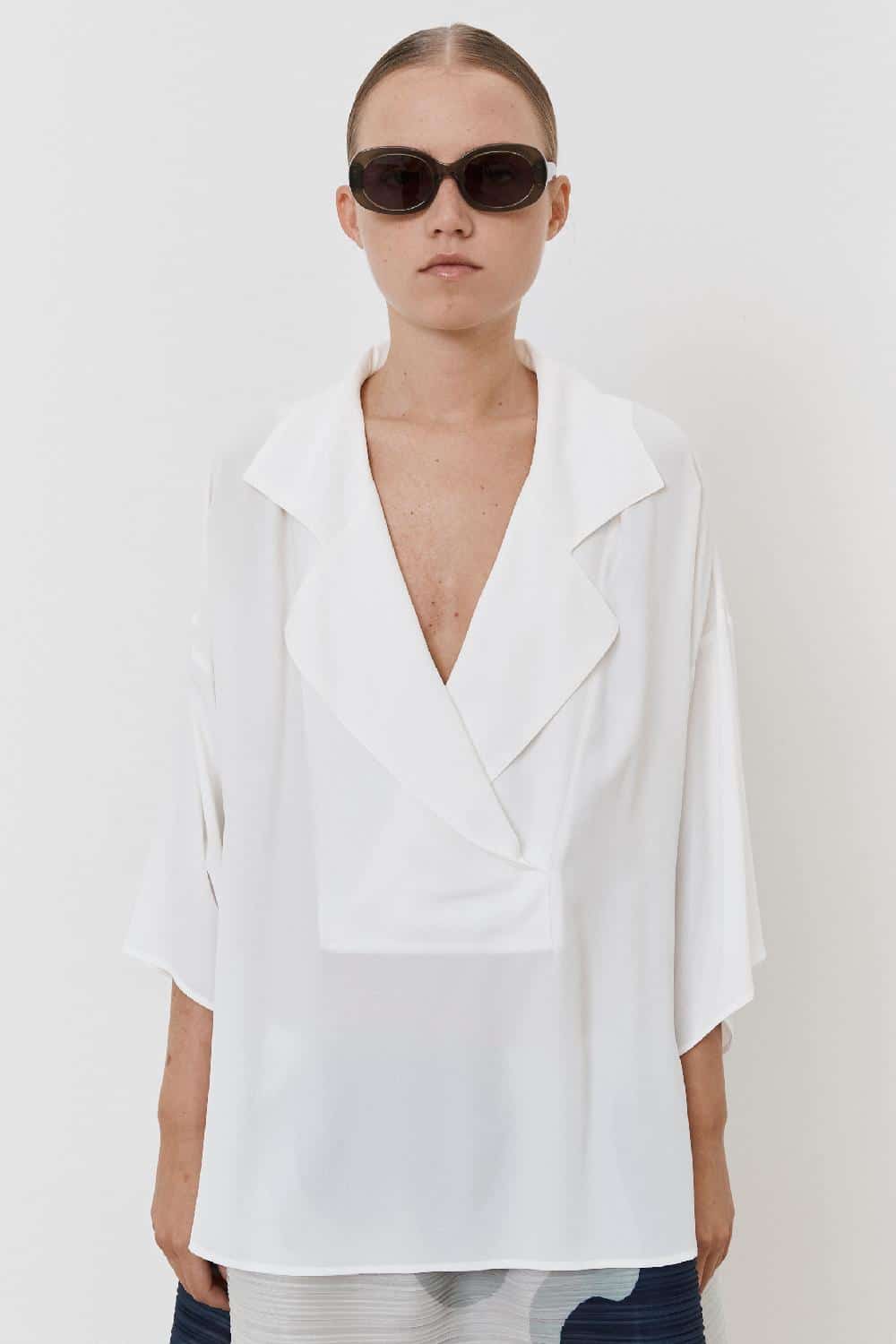 M5EE02_ blusa misto seta 2 BLUSA MEIMEIJ SCOLLO V - immagine 1