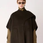 CAPPOTTO CORTO IN LANA CON SCIARPA
